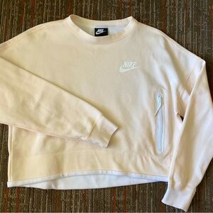 Nike cropped sweatshirt medium